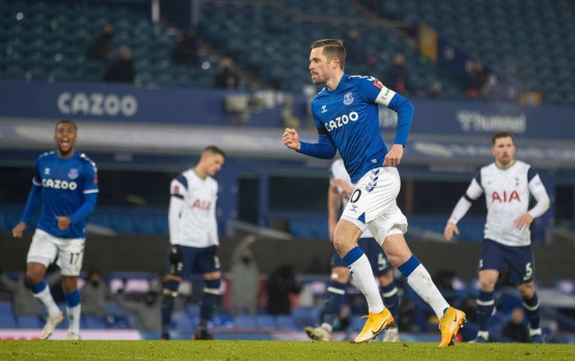 坚实基础 坚实基础